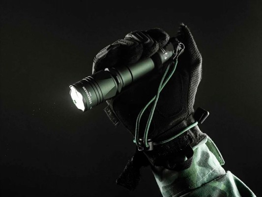 Фонарь Armytek Dobermann Pro Magnet USB Olive XHP35 HI 1500 lm белый